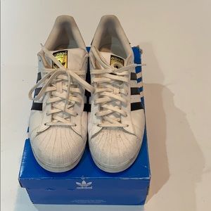 Adidas superstar